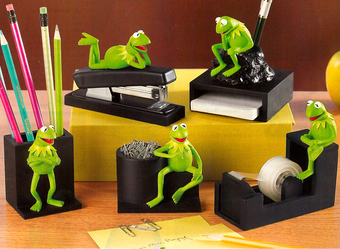 Image 00 Disney Desk Set 1 Jpg Muppet Wiki Fandom Powered By Wikia 00 Disney Desk Set 1 Jpg