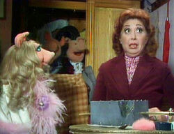 Episode 409: Beverly Sills | Muppet Wiki | FANDOM powered by Wikia