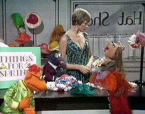 JulieAndrews-OneStepIntoSpring-HatShop
