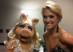 Piggy and Carrie Underwood