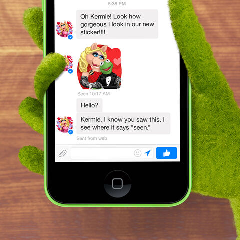 File:Facebook stickers chat.jpg