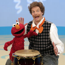 who is mr noodle