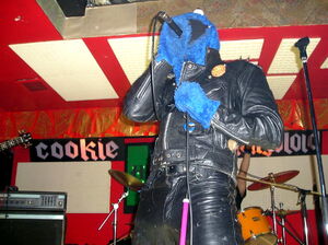 Cookie mongoloid performs