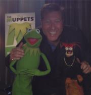 Kermit&Pepe-Magic1054-(2012.13.06)