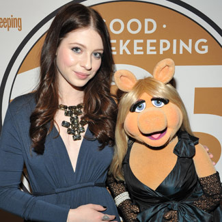 Michelle Trachtenberg rachelle lefevre