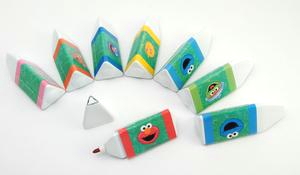 Toy island triangular markers