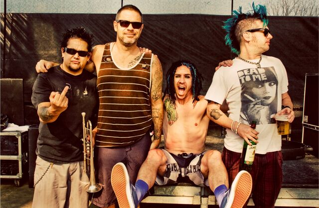 Fichier:NOFX.jpg