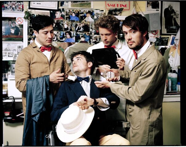 File:Mumford-Sons-5.jpeg