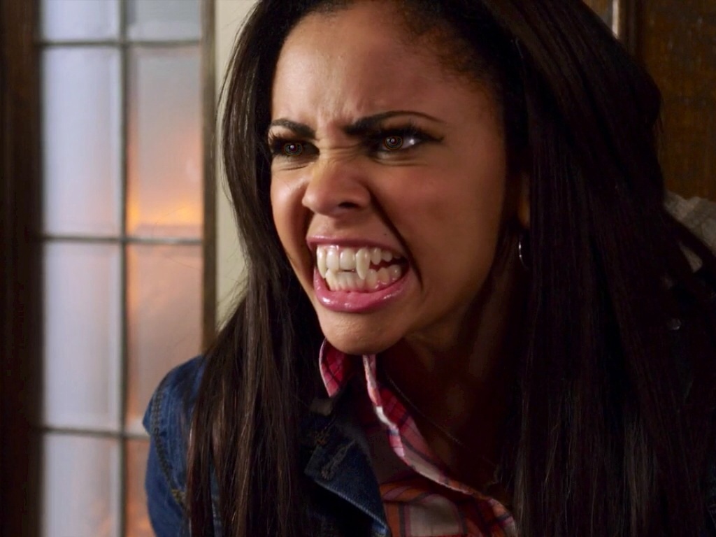 fangs sarah fangs sarah