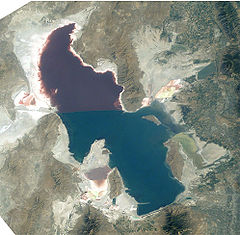 240px-Great Salt Lake ISS 2003