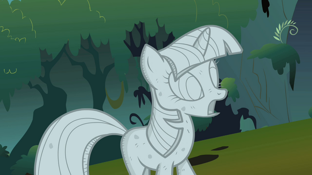Fichier:Twilight Sparkle (petrifiée).png