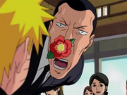 Kiyoyasu intenta hacer reir a Naruto