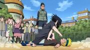 Sasuke derrota a naruto en la academia