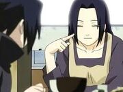 Mikoto sonriendo
