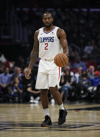 where is kawhi leonard originally from