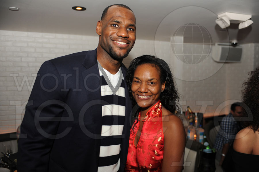 Image - 941596Lebron-Gloria-James1.jpg | Nbafamily Wiki | FANDOM ...