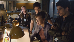 NW1x1 TobyVoitLesImagesDeL'Incursion