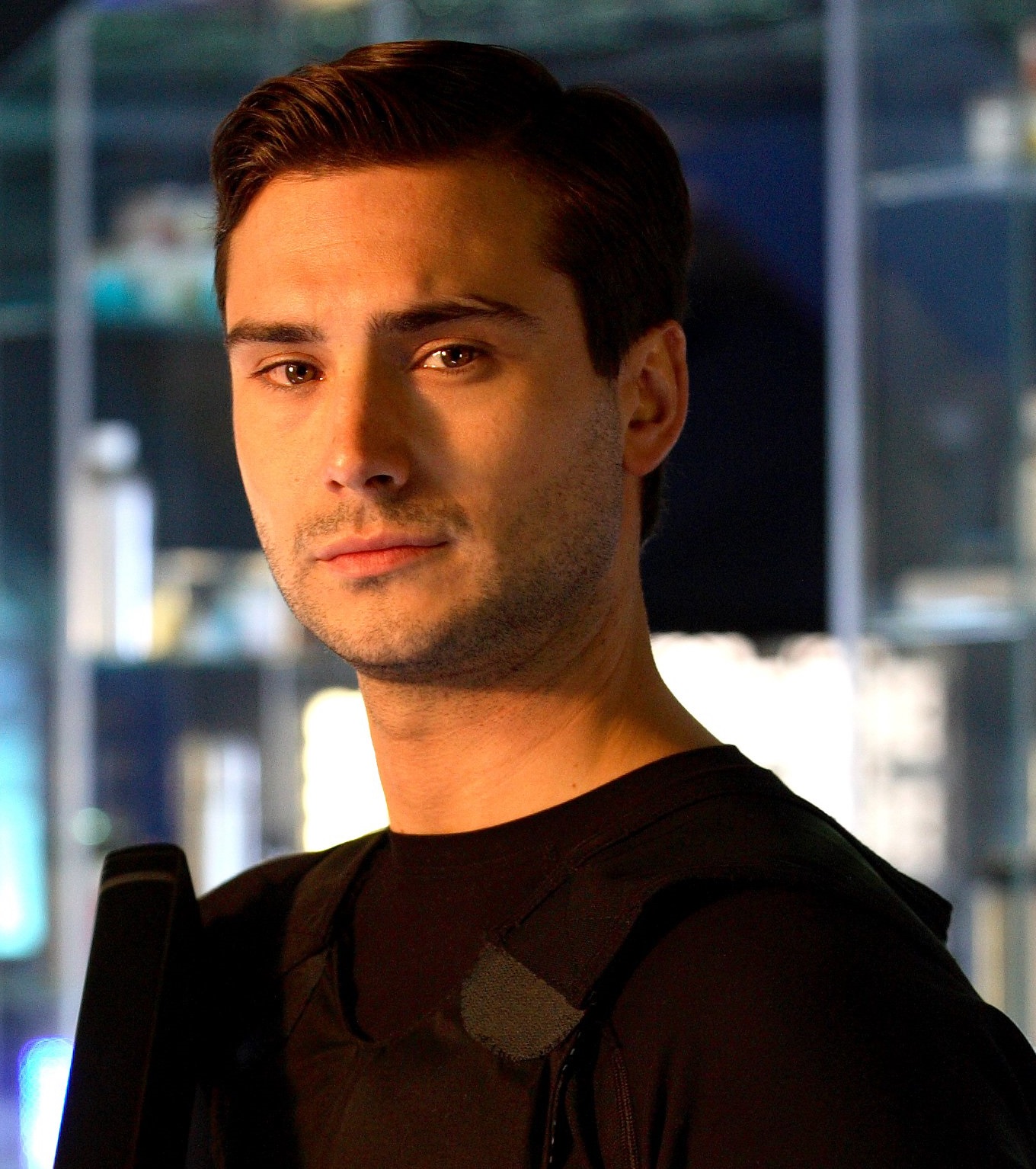 Nick Cutter Et Les Portes Du Temps Saison 6 Hilary Becker | Wiki Nick Cutter et les Portes du Temps | FANDOM