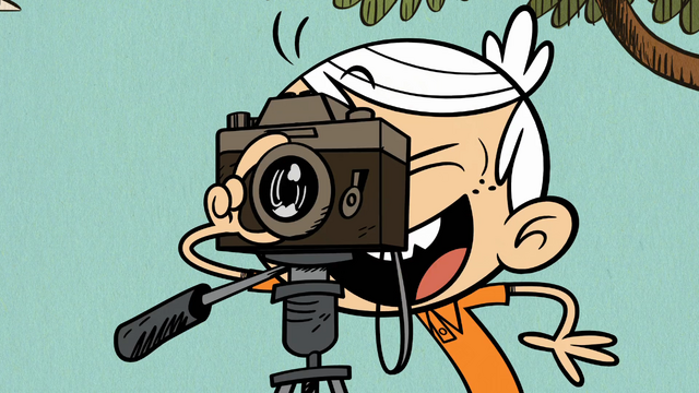 File:Lincoln with camera.png