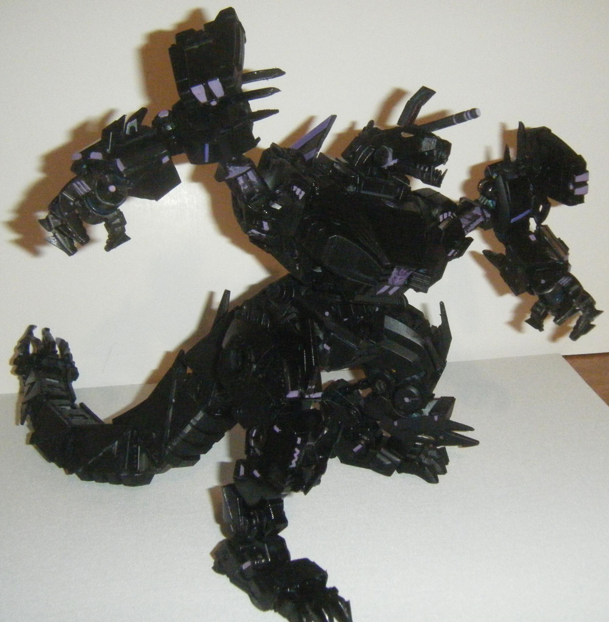 transformers fall of cybertron trypticon toy