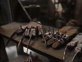 Freddy S Glove Elm Street Wiki Fandom