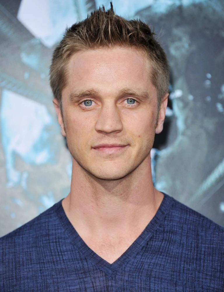 Devon Sawa | Nikita Wiki | Fandom