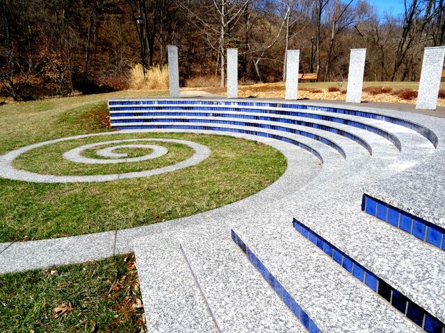File:MLK-Jr.-Memorial.jpg