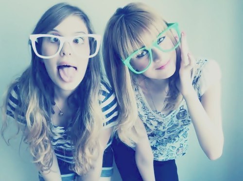 image beauty best friends