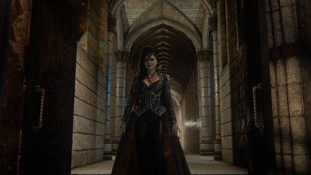 Fichier:6x10 Méchante Reine Regina Mills apparition arrivée retard sourire.png