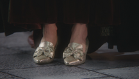 3x16 souliers d'argent pieds Zelena Palais sombre