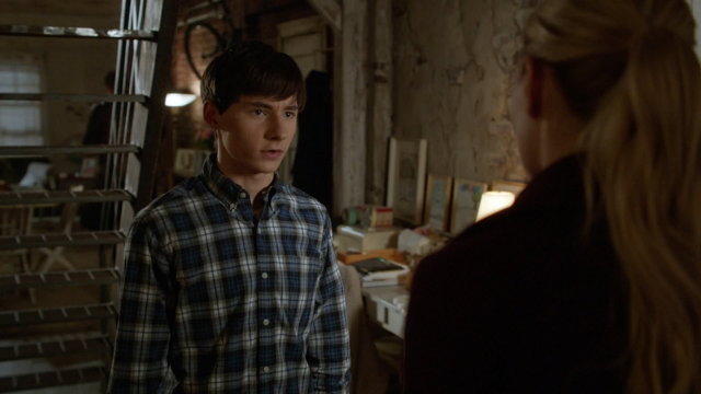 Fichier:6x10 Henry Mills Emma Swan aveux craintes Méchante Reine Regina Sérum meurtre Sauveuse.png