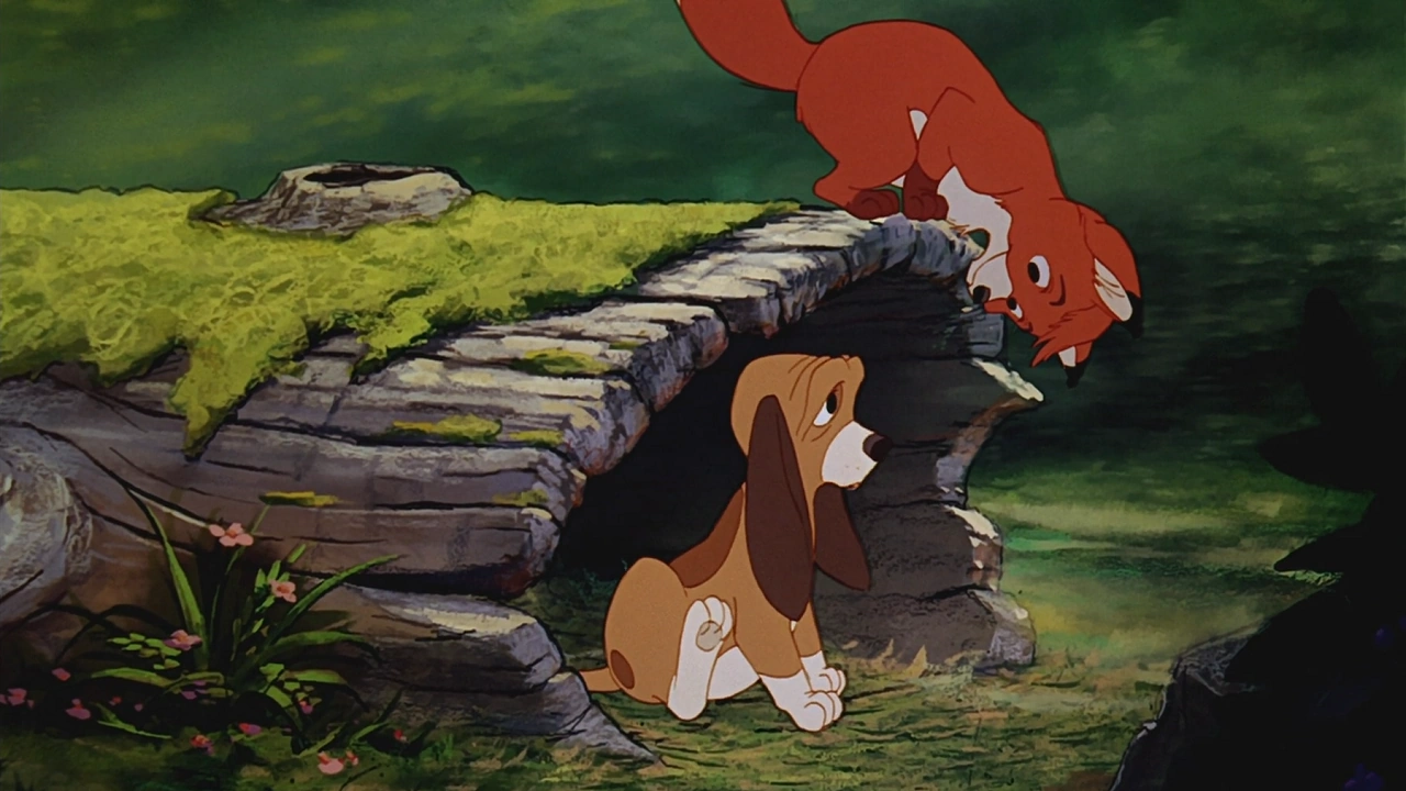 Fichier Rox et Rouky Disney 1981 rencontre tronc d'arbre