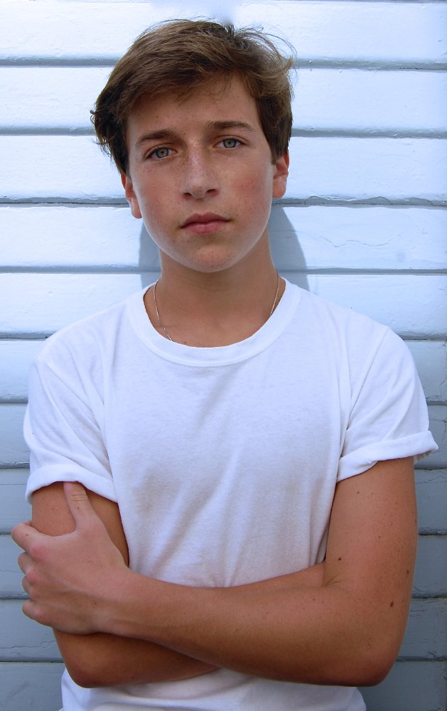 Skyler Gisondo santa clarita diet