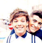 Tumblr inline pag97oyhjE1r7x9l8 250