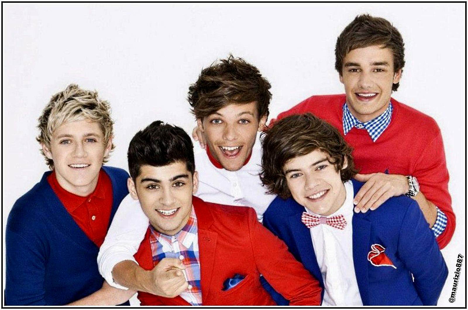 Найти оне 1. 1d персонажи. 1d изображение. 1d новогодние. Юноша 1d.