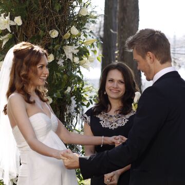 The Wedding Of Lucas Scott And Peyton Sawyer One Tree Hill Wiki
