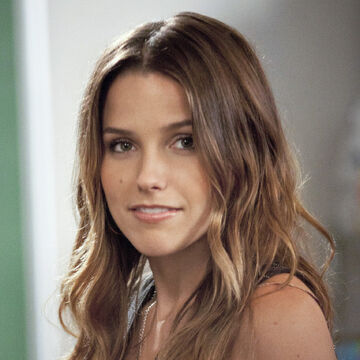 Brooke Davis One Tree Hill Wiki Fandom