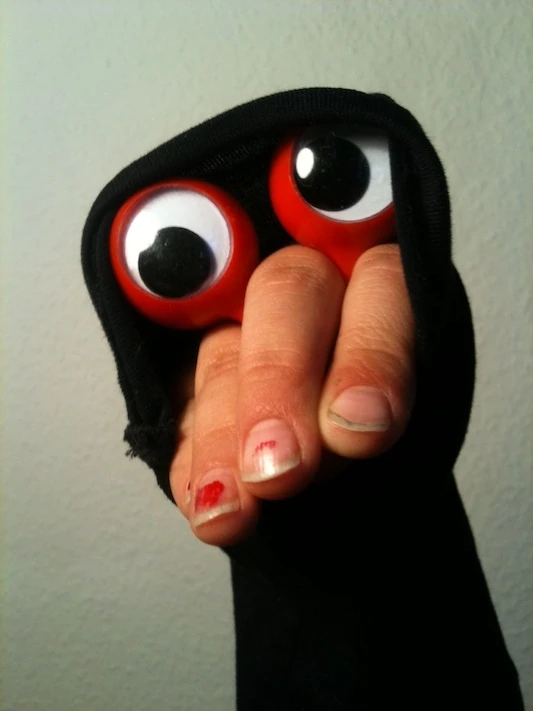 Image Oobi Uma Kako Grandpoo Grampu Eyes Hand Puppet Blog.jpg