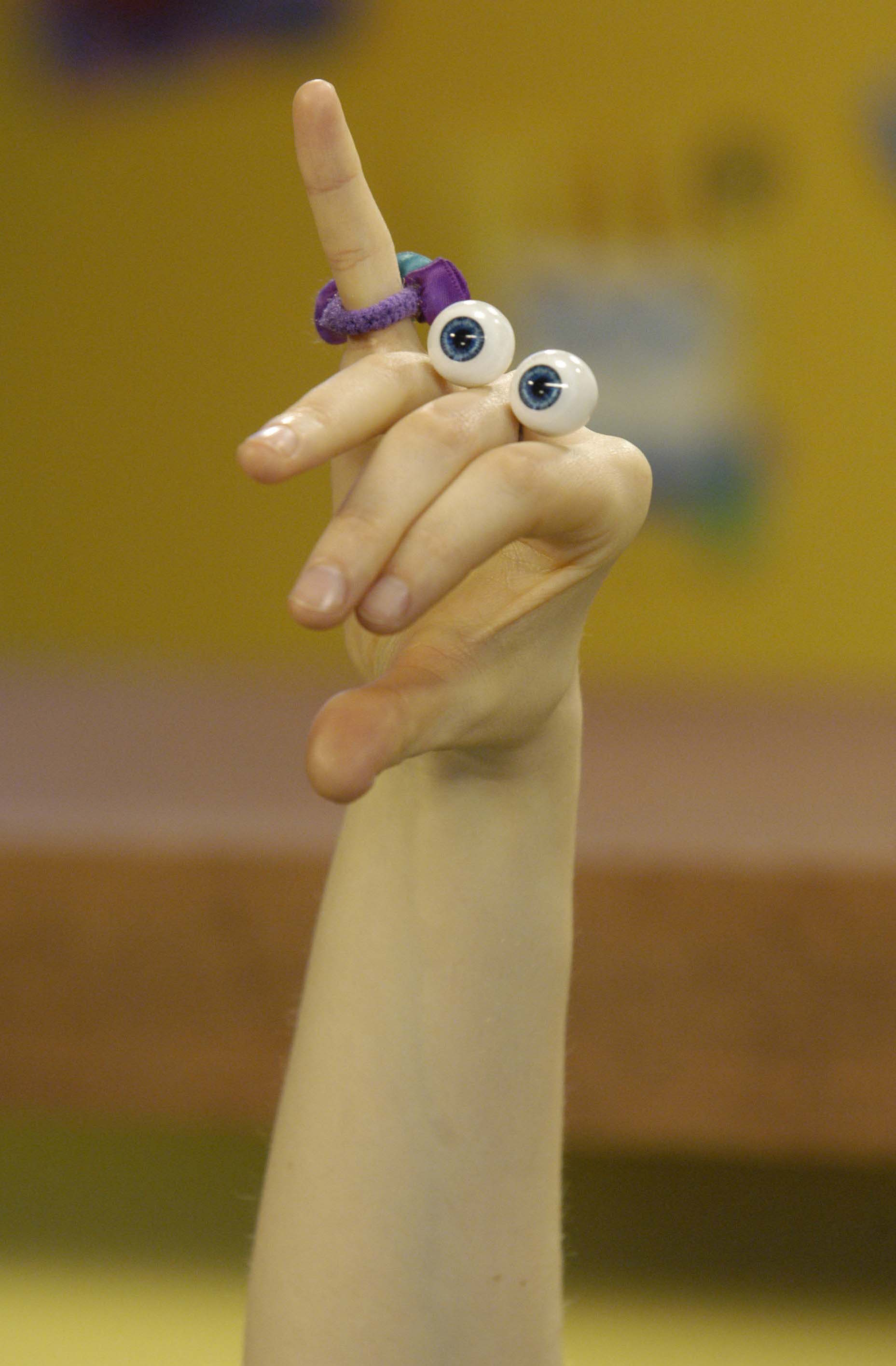 Image Oobi Uma Nick Jr Noggin TV Series Show Hand Puppet Character 3