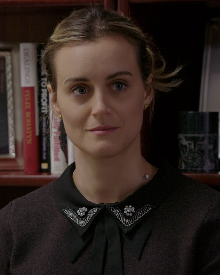 Piper Chapman Orange Is The New Black Wiki Fandom