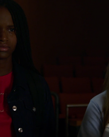 Sing It White Effie Orange Is The New Black Wiki Fandom