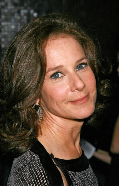 Debra Winger | Oscars Wiki | FANDOM powered by Wikia