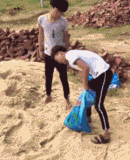 Sandbagger1