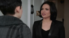 OUAT 2x17 - Regina Heart-Ripping