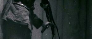 601px-Outpost MP40 01-1-