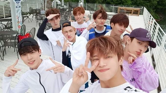 Ateez Group Photo - ATEEZ 2020