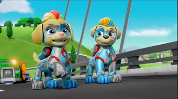 Tuck & Ella the Golden Retrievers | Heroes Wiki | Fandom