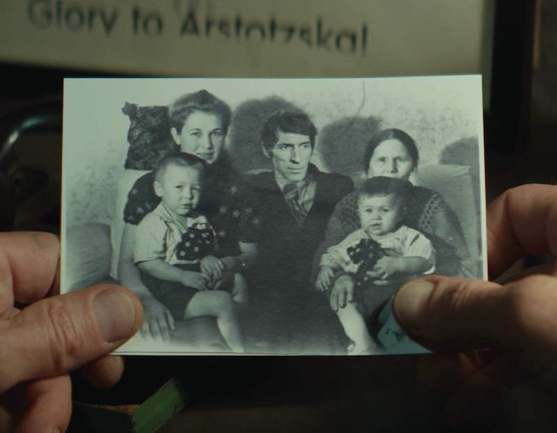 Spending time with family and friends essay picture