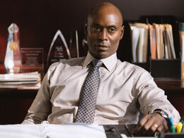 lance reddick pd paradise