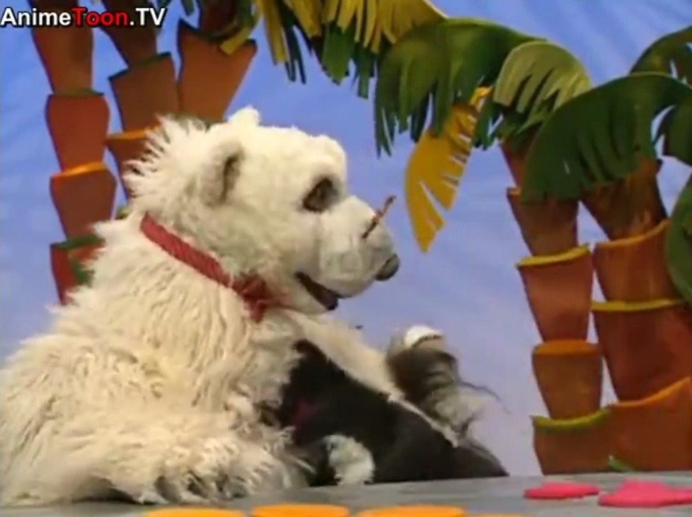 Stinky the Skunk crying in Jim Henson's Animal Show: Rhino ...